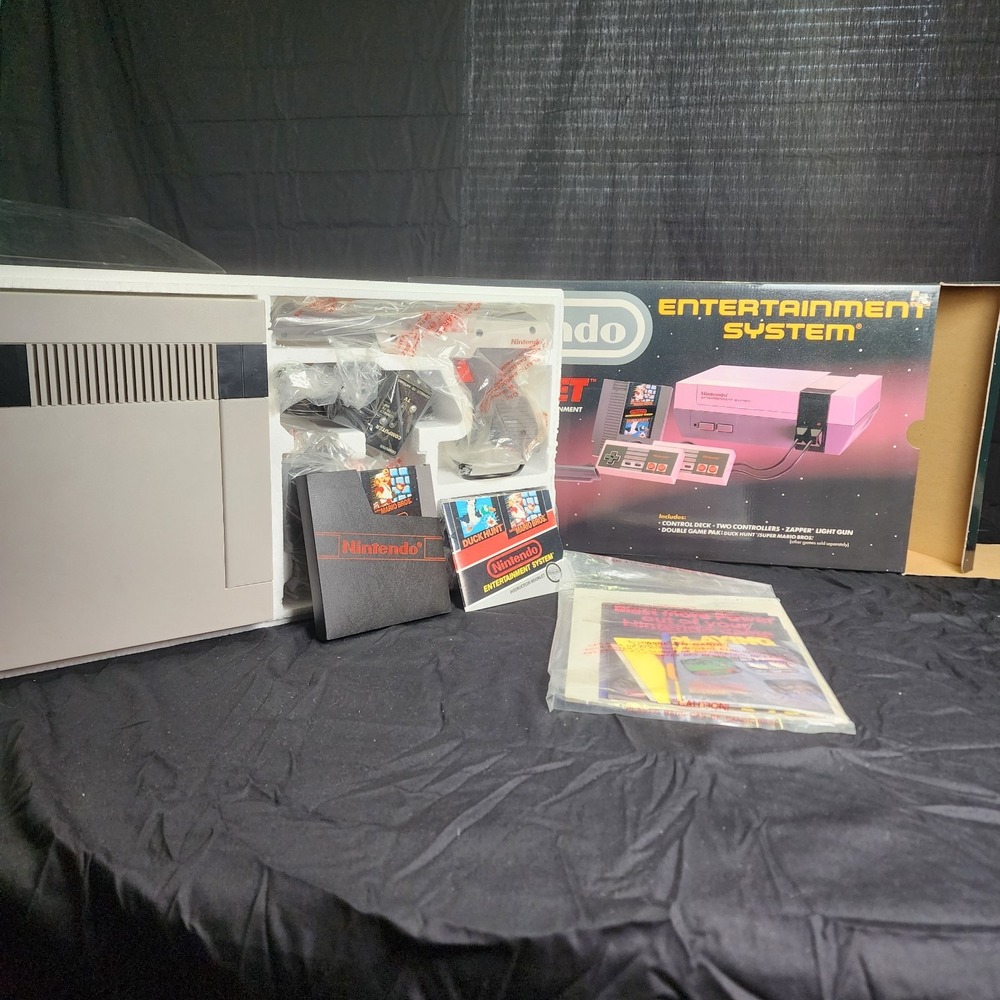 NES Original‎ With Manuals, Super Mario Bros & Duck Hunt With Zapper Light Gun